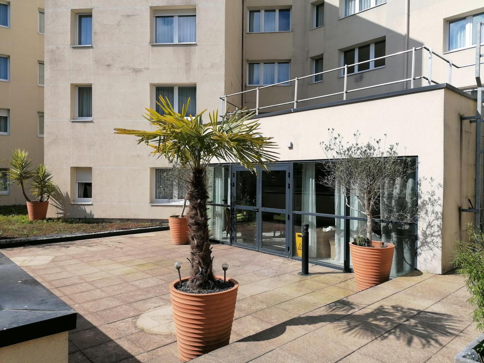 Terres De France - Appart Hotel Rouen Flaubert Ruão Exterior foto